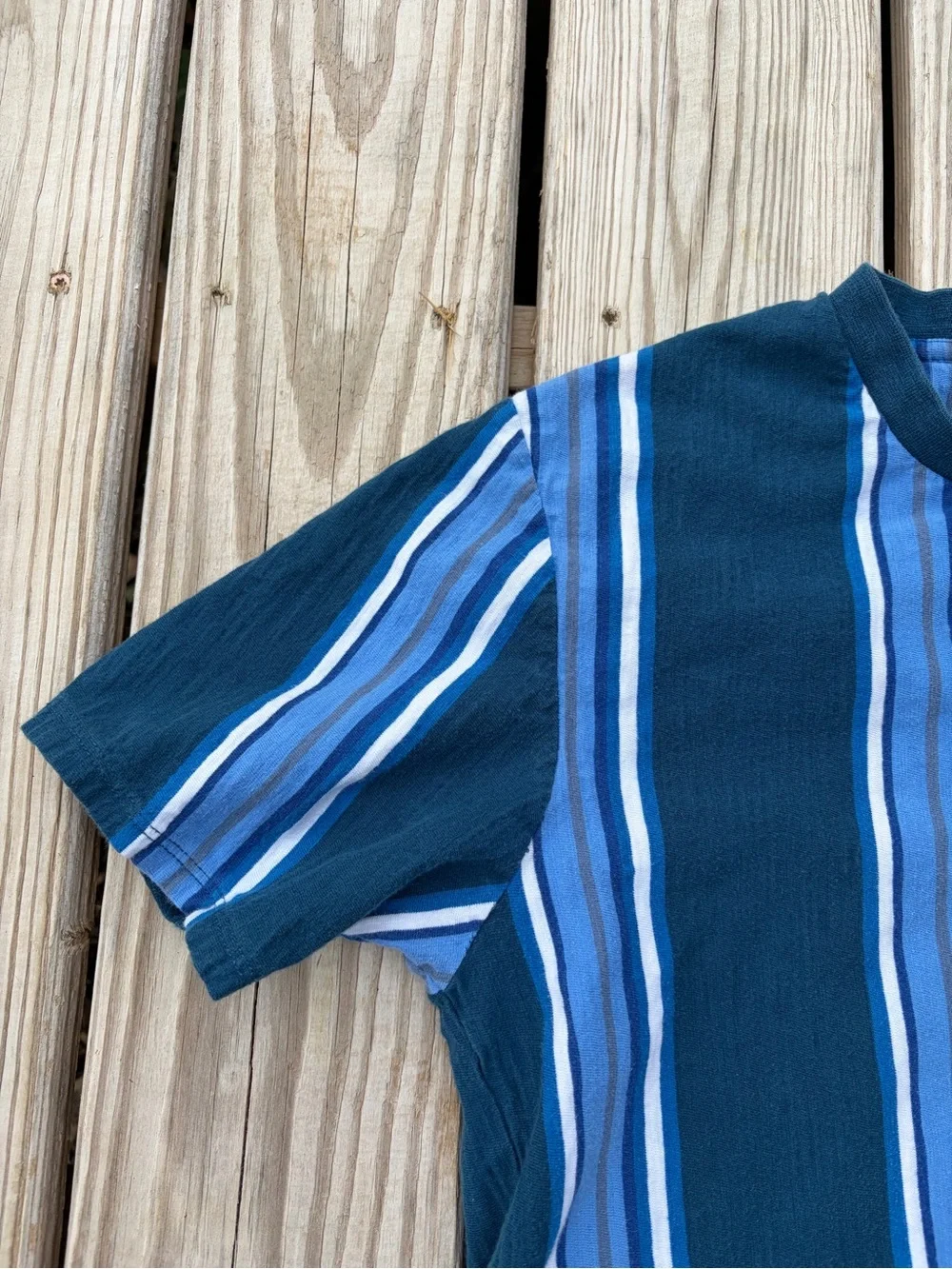 VINTAGE Guess Shirt Adult Medium Blue Striped Crew Neck Hip Hop Streetwear Y2K - Picture 2 of 13
